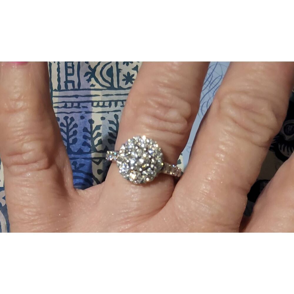 CERTIFIED 2.12 Ct. Genuine Moissanite Round Floral Cluster Bridal Ring Sz 8 - Picture 4 of 8